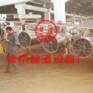 山東范公酒業(yè)晾茬機(jī)安裝現(xiàn)場(chǎng)